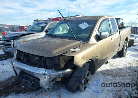 2004 Nissan Titan Se z USA, uszkodzony, nr VIN 1N6AA06A04N574640